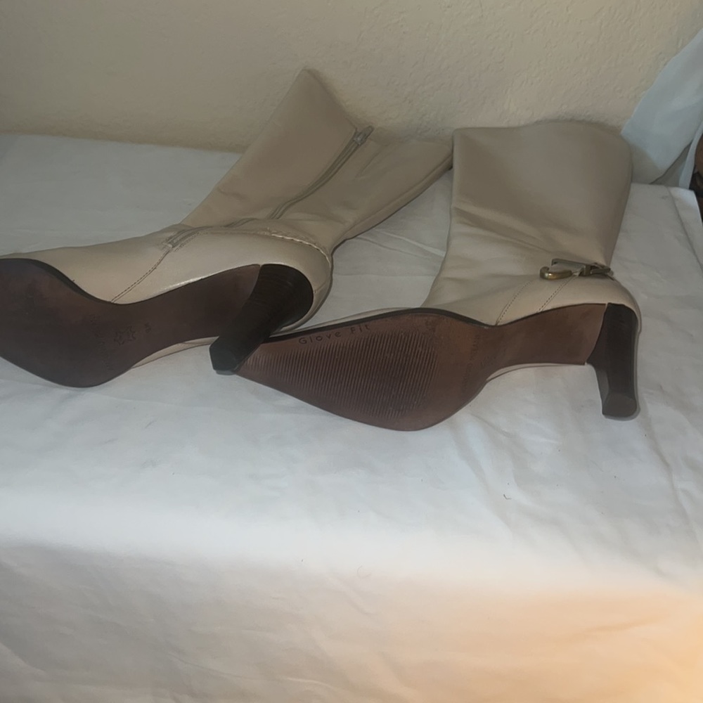 Sharp Boots In Excellent Condition! - image 4